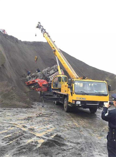 武宣上犹道路救援